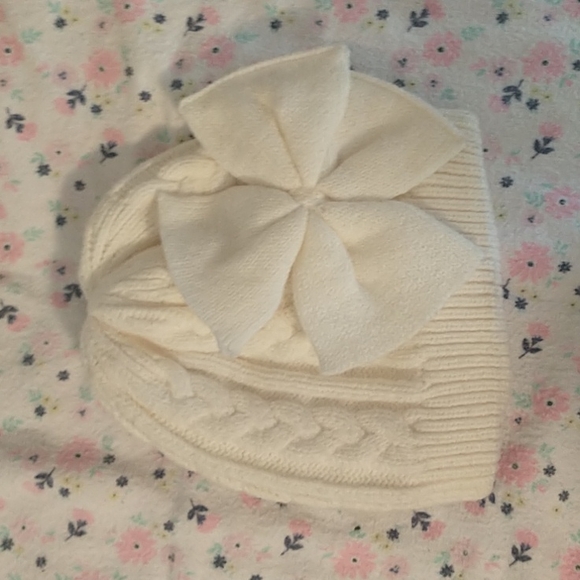 Mommy & Me - Matching Beanies - Picture 3 of 6